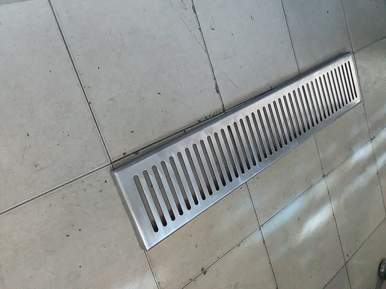 Rejilla de drenaje para cocina industrial